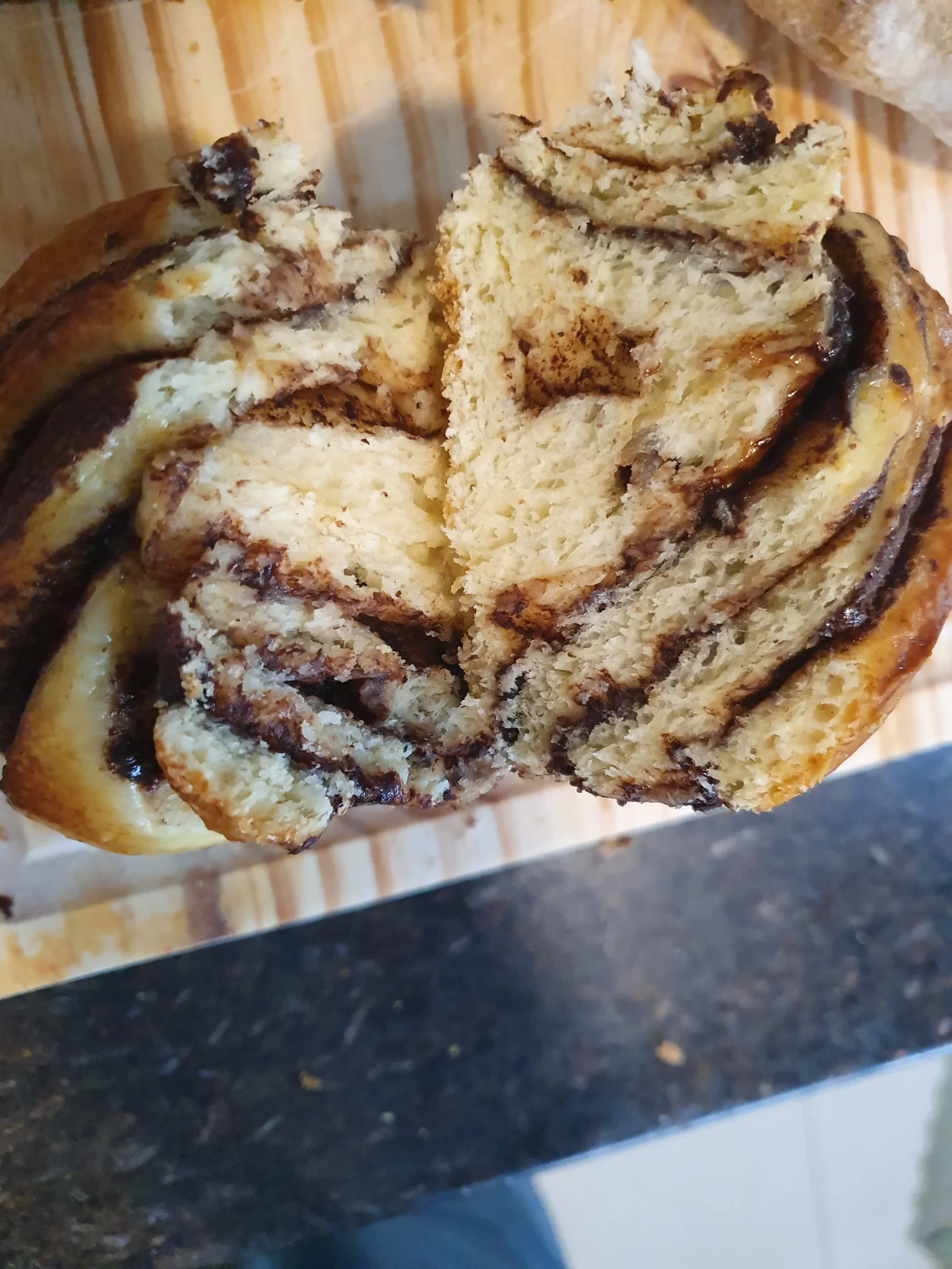 Babka Chocolate nobre & Amêndoas - Imagem 2